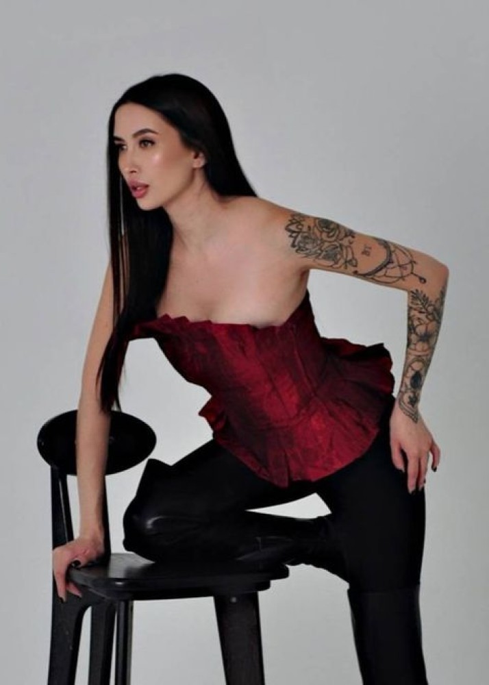 Индивидуалка Вика главное фото в городе Калининск 