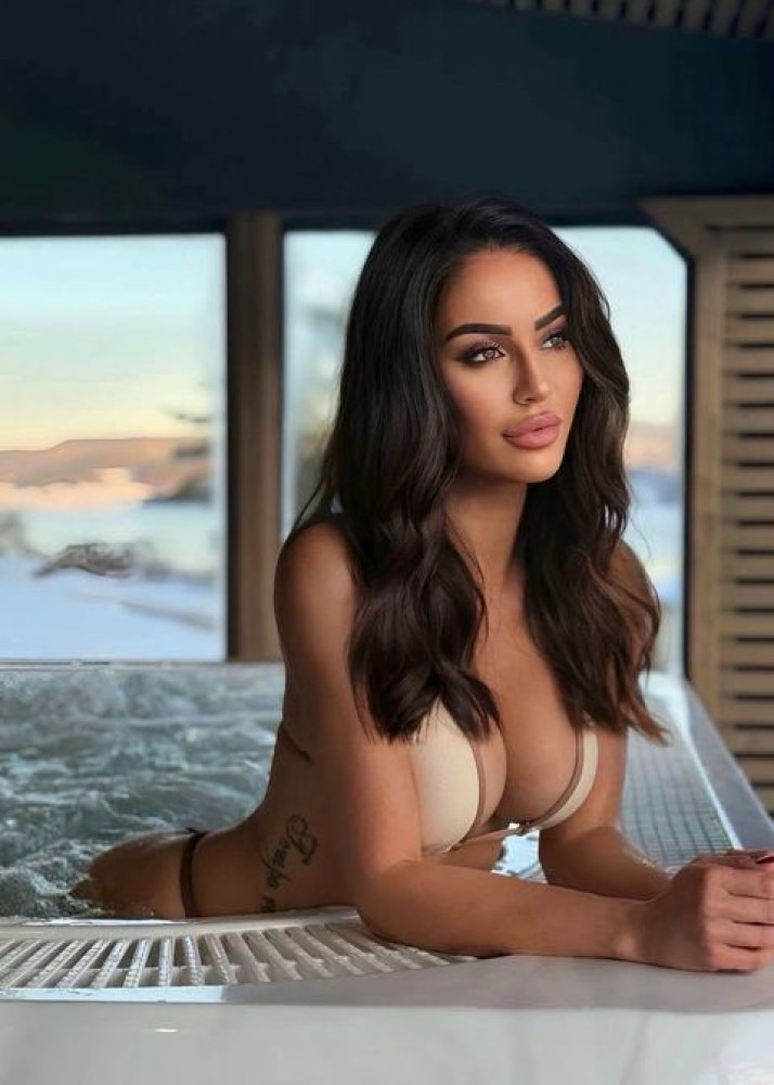 Индивидуалка Юля фото № 2 в городе Калининск