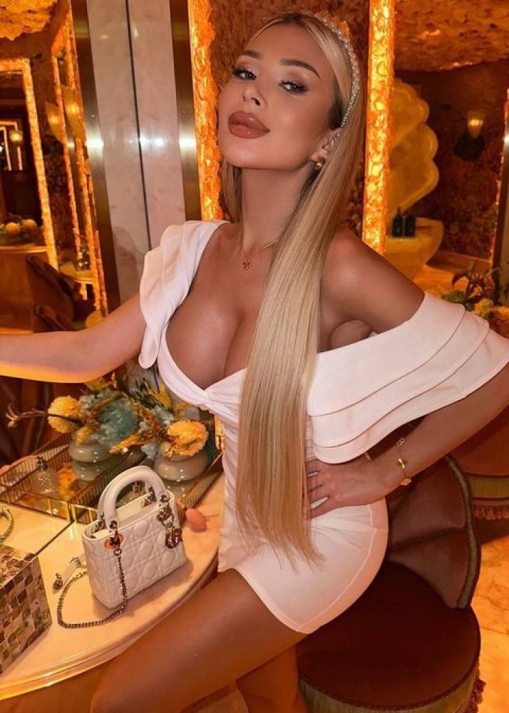 Индивидуалка Юля фото № 2 в городе Калининск