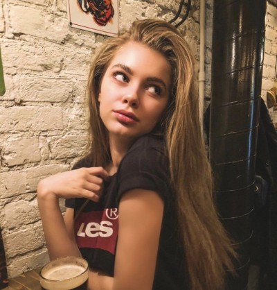 Оля, Г. Калининск